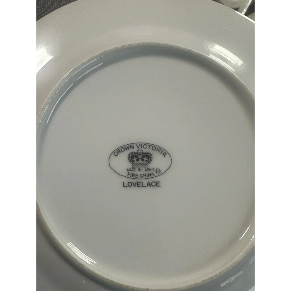 Vintage Crown Victoria Lovelace Fine China 6
